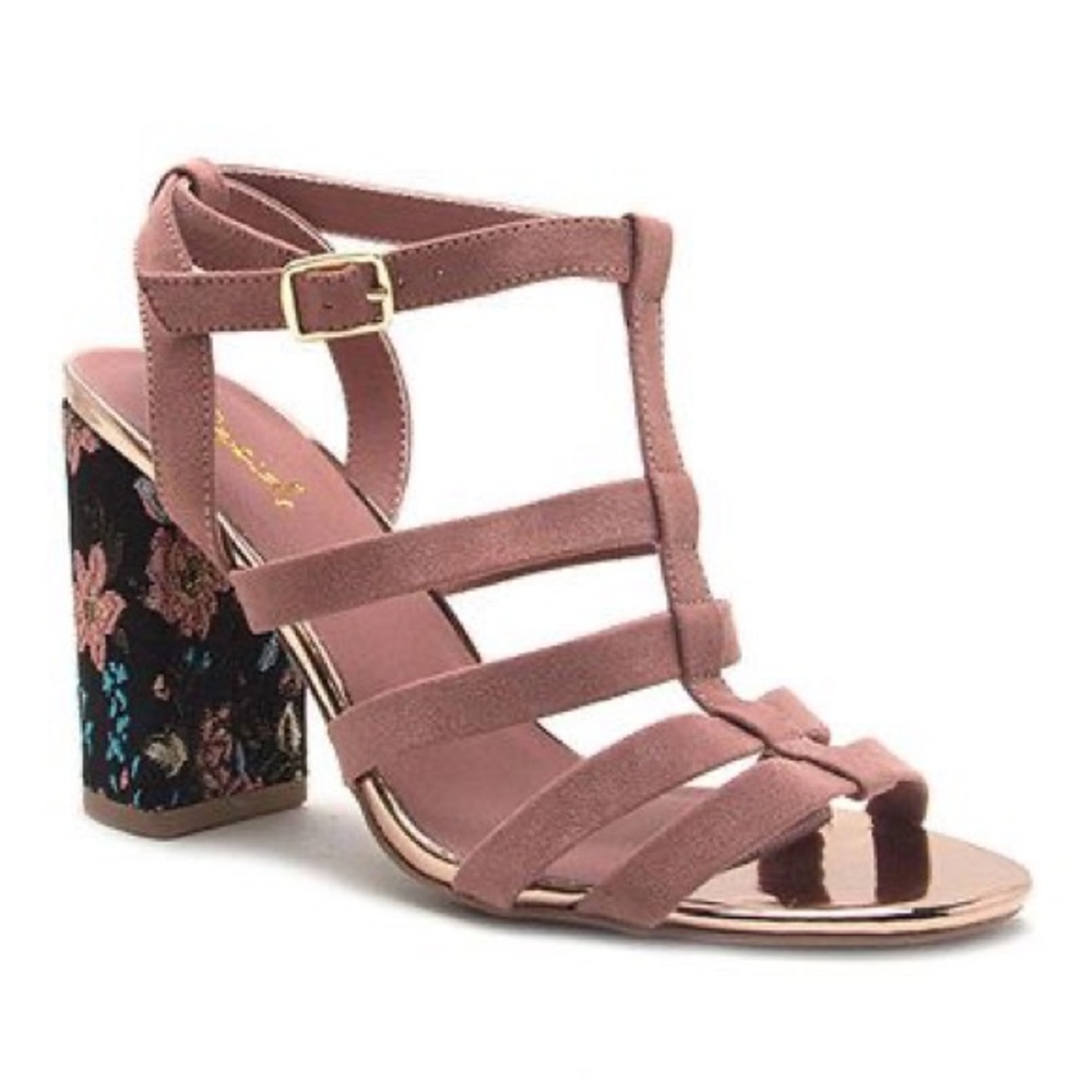 Qupid Mauve Suede Chester Sandal Heels 7